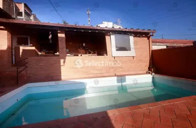 Casa com 4 quartos à venda na Rua Quintino Bocaiúva, --, Centro Alto, Ribeirão Pires