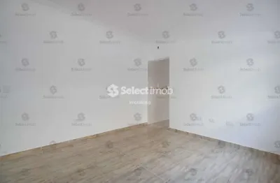 Casa com 2 quartos para alugar na Rua Francisco Jardim, --, Jardim Anchieta, Mauá