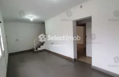Casa com 1 quarto para alugar na Rua São Mateus, --, Matriz, Mauá