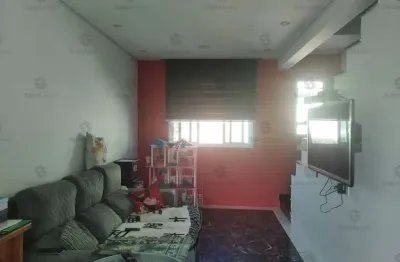Casa em condomínio fechado com 2 quartos à venda na Avenida Marcelo Marcolino, --, Vila Assis Brasil, Mauá