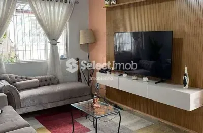 Casa com 3 quartos à venda na Rua Vice-Presidente Urbano Santos da Costa Araújo, --, Parque São Vicente, Mauá