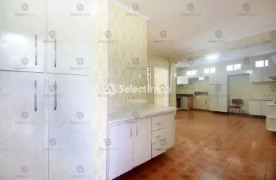 Casa com 3 quartos para alugar na Rua Amador Alves de Oliveira, --, Jardim Haydee, Mauá