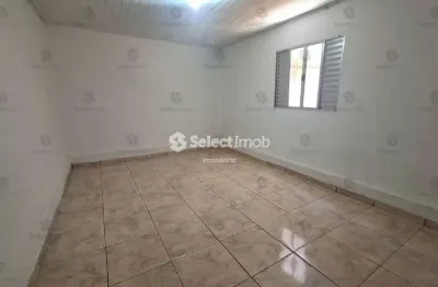 Casa com 2 quartos para alugar na Rua Cuba, --, Parque das Américas, Mauá