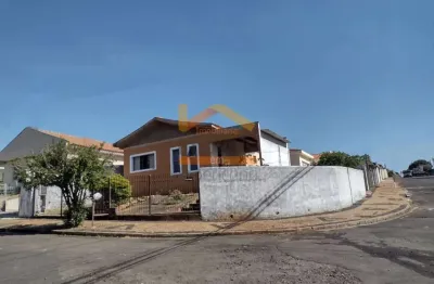 Casa há venda na vila amorim  com amplo quintal excelente para ampliação