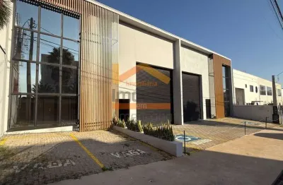 Salão comercial para locação em americana-sp  1 sala, 3 banheiros, 2 vagas de garagem, 326m² de área