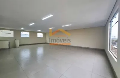 Salão comercial para locação em americana-sp, bairro são benedito: 2 salas, 2 banheiros, 4 vagas de garagem, 221m² área