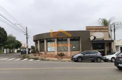 Salão comercial para locação em americana-sp na vila nossa senhora de fátima, 2 banheiros e 247m² de área.