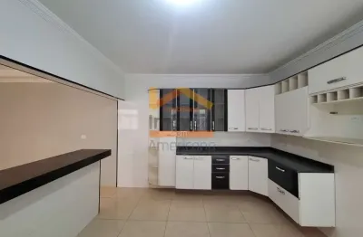 Casa sobrado para locação no parque nova carioba, americana-sp: 3 quartos, 1 suíte, 2 salas, 2 vagas de garagem, 218m² de área.