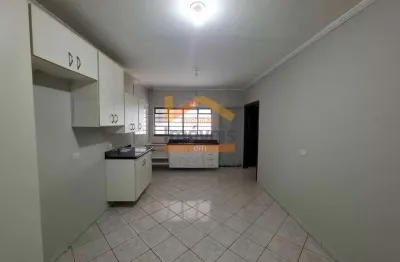 Casa para locação na vila cordenonsi, americana-sp: 3 quartos, 1 sala, 2 banheiros, 6 vagas de garagem, 157,95 m² de área.