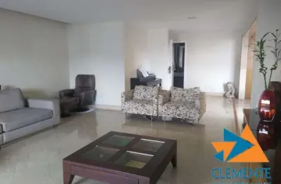 Maravilhoso apto em vista definitiva - ao lado da praça
