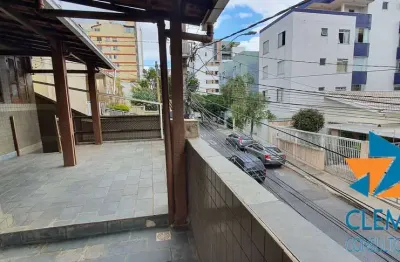 Casa á venda  b. alto barroca-parte plana-prox a av. silva lobo-bh-mg