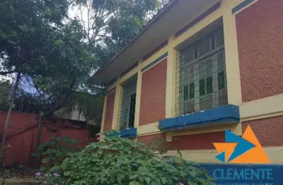 Casa com 3 quartos à venda no Barro Preto, Belo Horizonte 