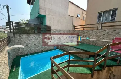 Vendo 2 sobrados com 5 dormitórios, escritório, área gourmet, cozinha com ilha central e planejados, ao lado do metro jabaquara. terreno 300m2.