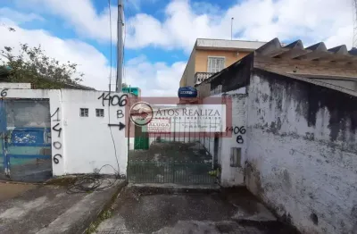 Casa com 1 quarto para alugar na Rua Frederico Rene de Jaegher, 1406, Rio Bonito, São Paulo