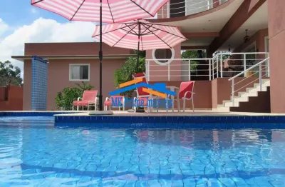 Jd colonial - nova, moderna, 4 suítes e 7 vagas cobertas!
