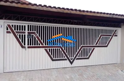 Ótima casa térrea 3 dormitórios conj. dos metalúrgicos/osasco