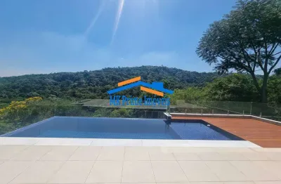 Casa nova à venda no condomínio gênesis ii sendo 490m² de terreno.