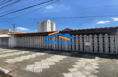 Casa térrea 202m² com 2 suítes em presidente altino.