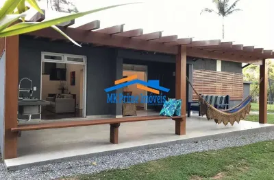 Casa condomínio fechado arborizada recém reformada 4 dormitórios -cotia/sp