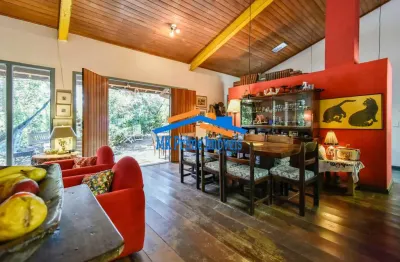 Casa rústica em condomínio residencial nova higienópolis - jandira/sp