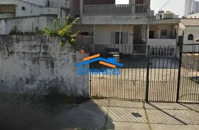 Casa p/ renda c/ 4 casas grandes salão de festas 6 vagas próx av mutinga/sp