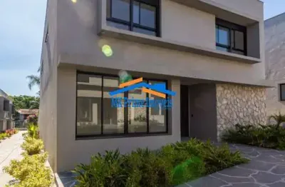 Linda casa em condomínio com 845 m² na granja julieta