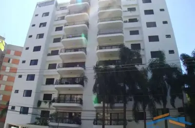 Apartamento 194m² com 3 suítes no ed. priscila no são francisco.
