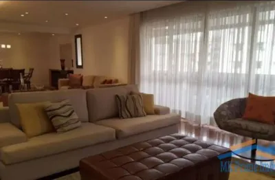 Lindo apartamento de 5 dormitórios, na melhor rua do campo belo.
