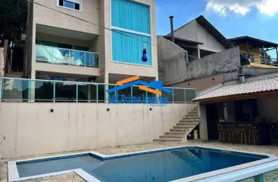 Belíssima casa no condominio chácara são joão, granja viana.