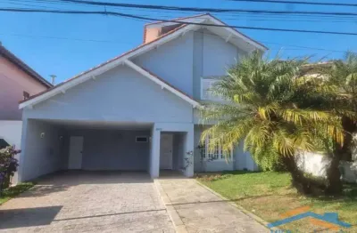Casa de condomínio em alphaville - locação ou venda.