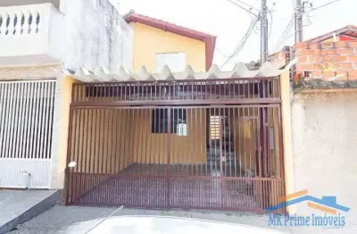 Excelente sobrado com 3 dormitórios e 2 vagas de garagem.