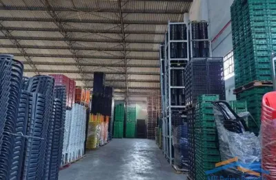 Galpão de 1953 m²de a.c c/ 4 salas 12 vagas - para locação - remédios/sp