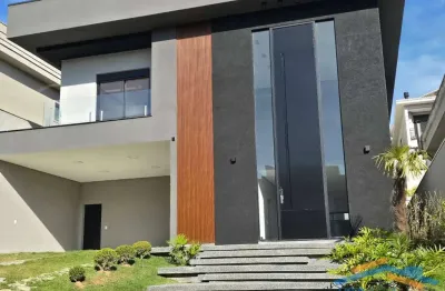 Sobrado 420m² de alto padrão localizado no residencial itahye