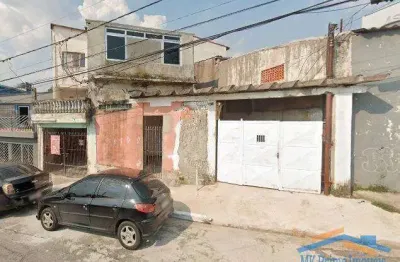 Casa à venda na Rua Albino Teixeira Pinto, Cipava, Osasco