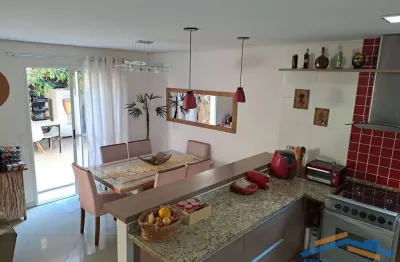 Sobrado em condomínio com 3 dorm./1 suíte, 2 vagas - km 22,5 raposo tavares