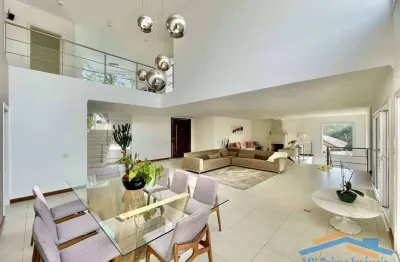 Cond palos verdes - 4 stes. casa moderna impecável, piscina, gourmet!
