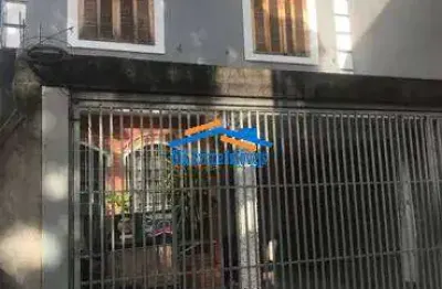 Sobrado com 3 dorm. sendo 1 suíte - 2 vagas - rio pequeno