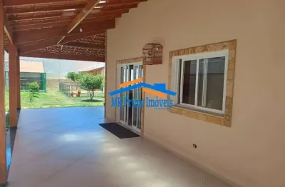 Linda casa assobradada 3 quartos 1 suíte 4 vagas 500m² - quitaúna