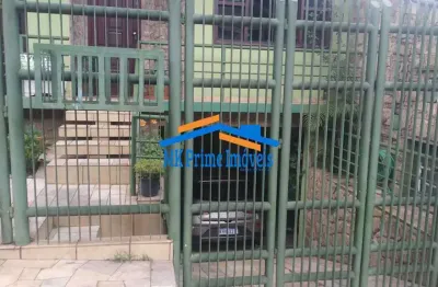Casa assobradada com 2 casas no quintal - poços de caldas, mg