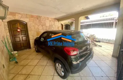 Casa térrea com 2 dormitórios e 2 banheiros à venda, 117 m²
