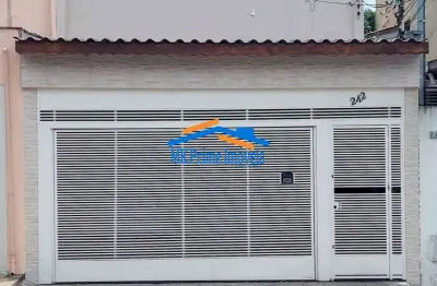 Ótima casa térrea com 150m²,  3 quartos e 2 vagas aceita financiamento.