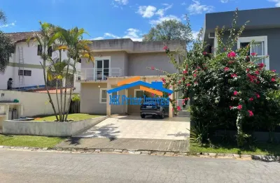 Linda casa à venda no condomínio vila verde – 3 suítes, 360m² de terreno.