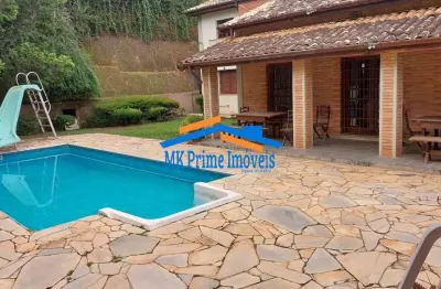 Oportunidade: linda residência na granja viana, com 3 suítes, piscina!!!