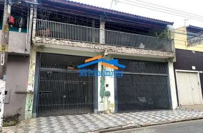 Excelente sobrado 3 quartos sendo 1 suíte 4 vagas com móveis planejados.