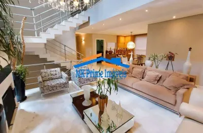 Casa em condomínio 490m² com 4 suítes no res. 18 do forte.