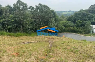 Terreno em condomínio fechado à venda na Rua Pirineus, Jardim Bandeirantes, Santana de Parnaíba