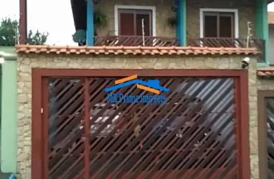Sobrado 130m² 3 dorm. (1 suíte) 4 vagas - jaguaribe