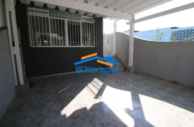 Casa térrea no jardim das flores com 3 quartos e 2 vagas de garagem.