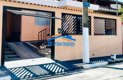 Casa térrea com 4 dormitórios sendo 1 suíte - 3 vagas