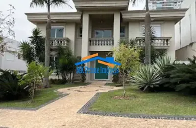 Linda casa em 2 lotes no condomínio lorian boulevard.